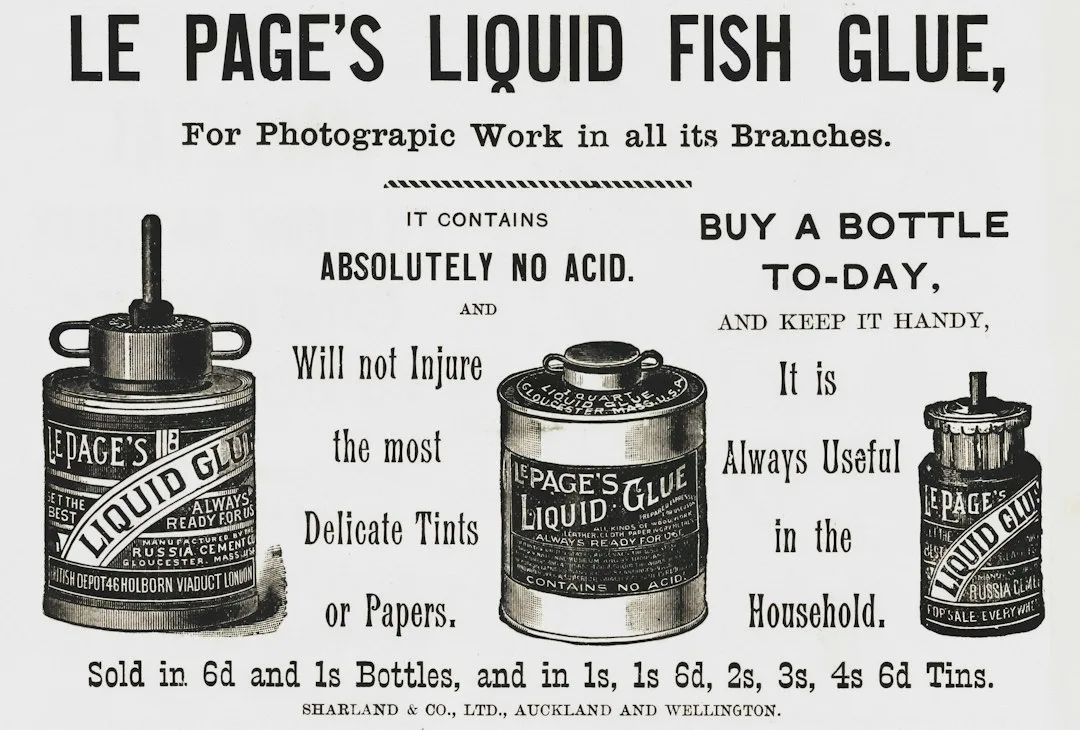 Le page's liquid fish glue advertisement