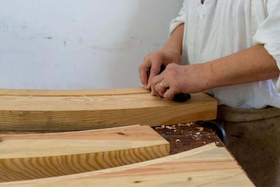 Jak zbudować podwyższoną grządkę z desek? Kompletny poradnik DIY krok po kroku